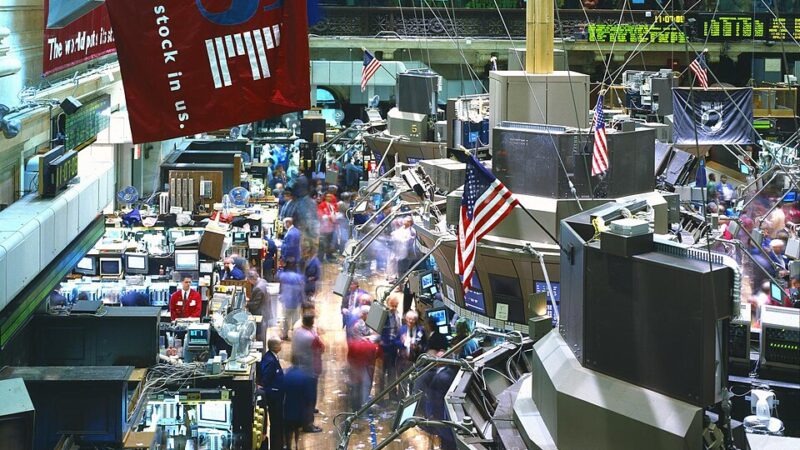 Traders working on the New York Stock Exchange trading floor